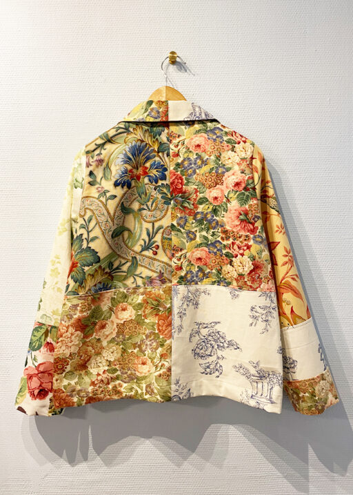 Overshirt <br> floral patchwork